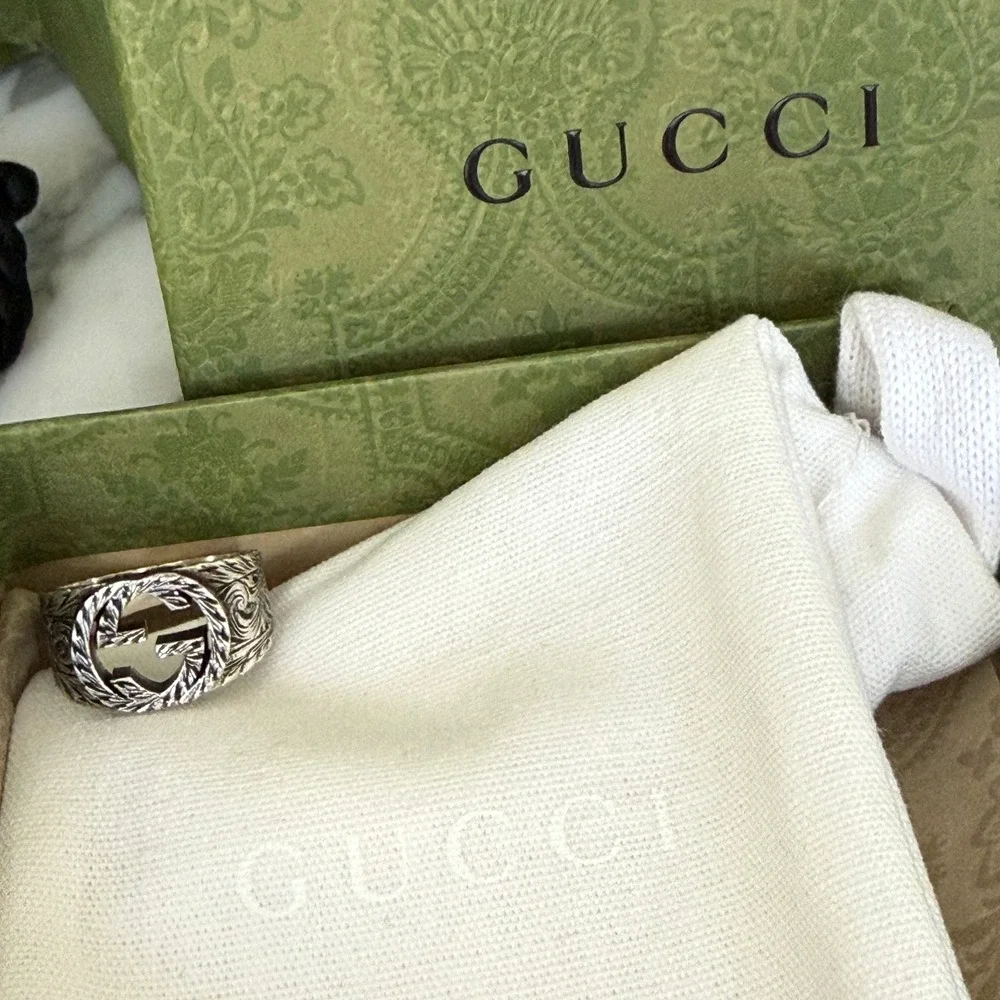 Gucci Interlocking G Arabesque Engraved Sterling Silver Ring Size 21 Ag 925